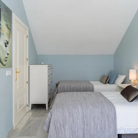 Apartment Giralda *